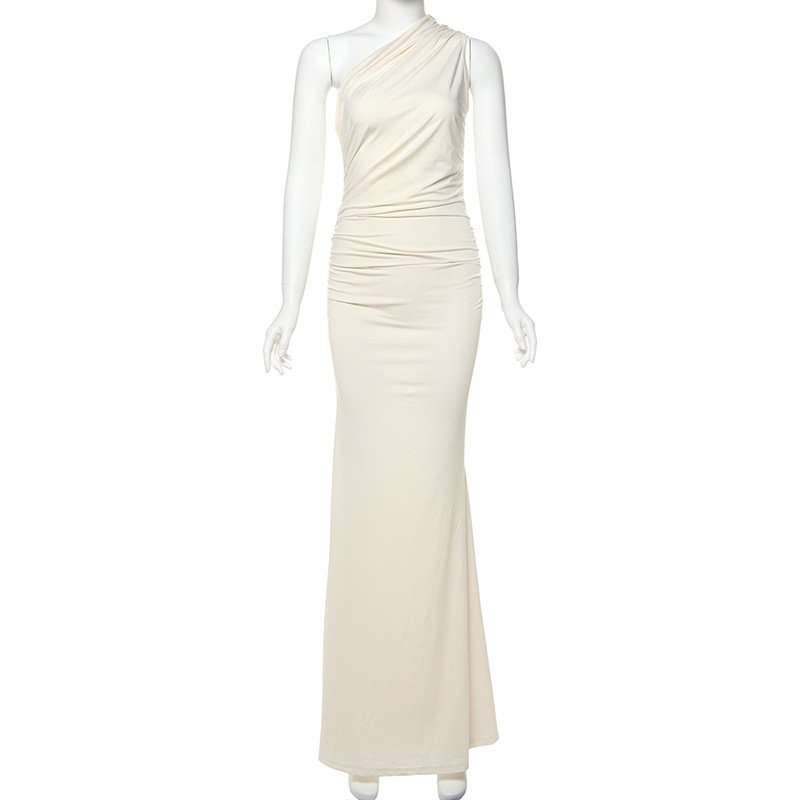 Luxe One-Shoulder Gown with Elegant Draping image 2