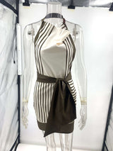 Print Maxi Dress with Plunge Neckline image 1