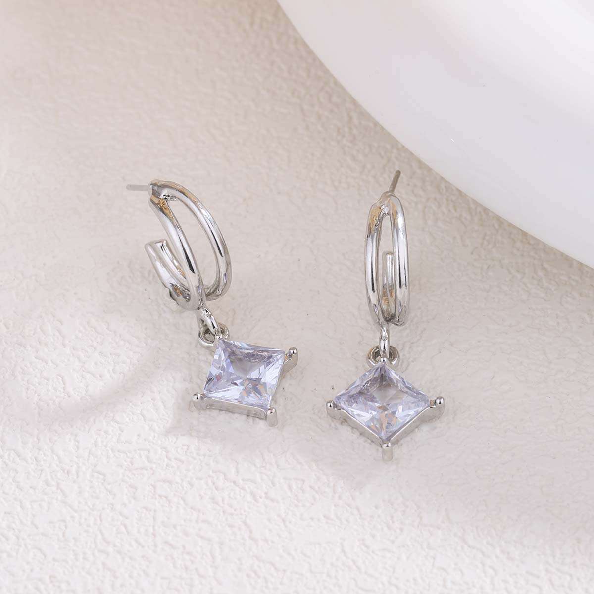 Elegant Drop Earrings image 3