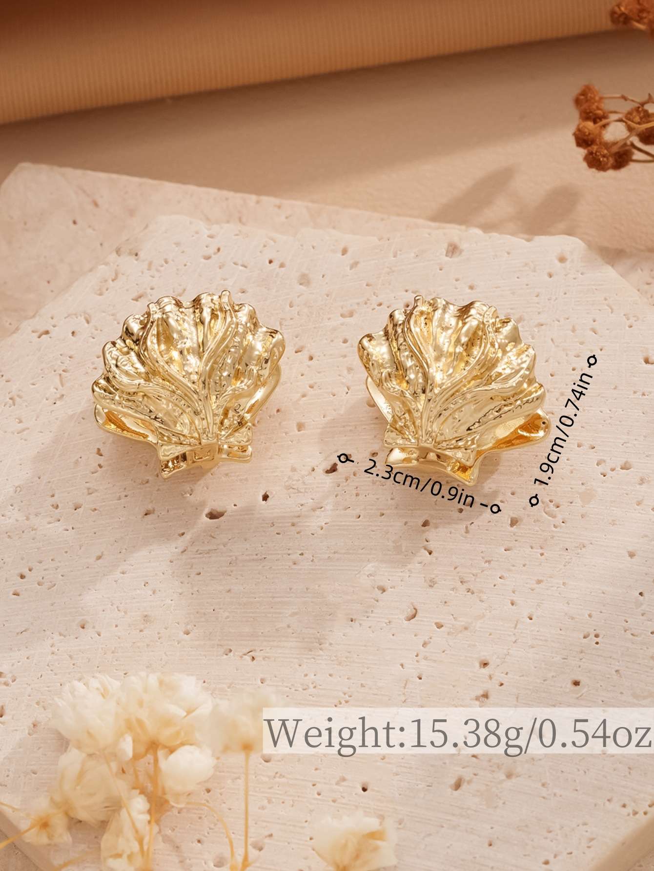Rose Gold Shell-Shaped Earrings image 4