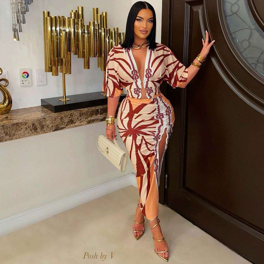 Elegant Patterned Dress with Side Slit - L, Beige image