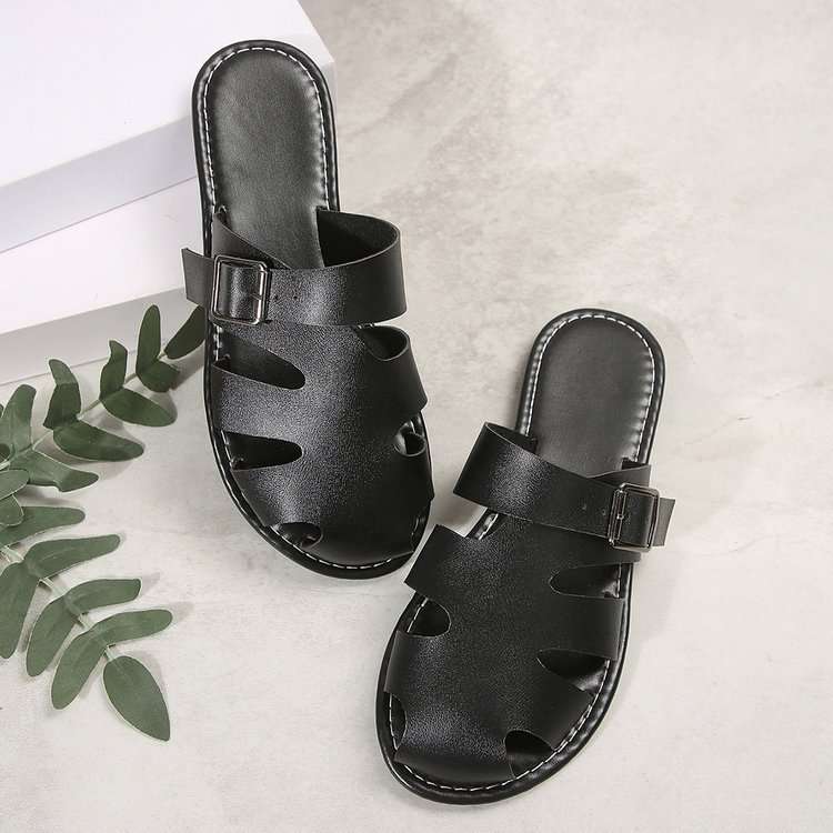 Casual Sandals with Buckle Detail