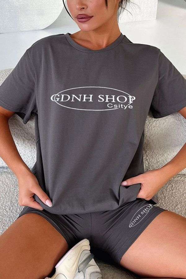 Oversized Graphic T-Shirt and Shorts Set image 0