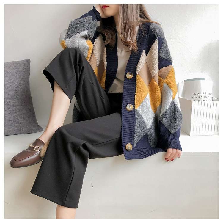 Geometric Pattern Oversized Cardigan image 3
