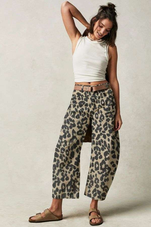 High-Waisted Leopard Print Wide-Leg Pants image 0