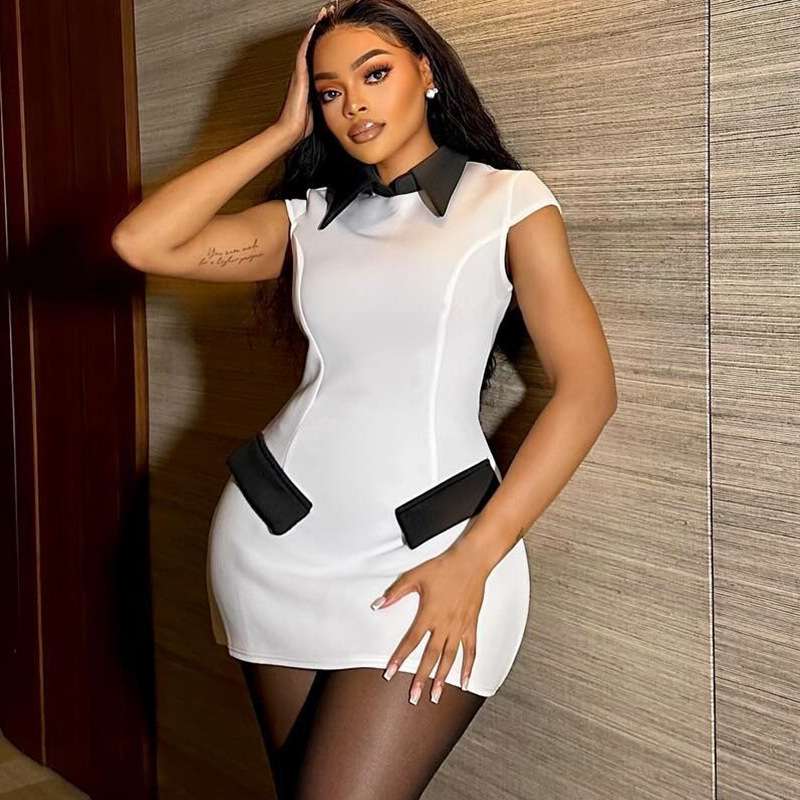 Monochrome Chic Bodycon Dress - L, White image
