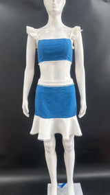 Two-Piece Eyelet Set image 2