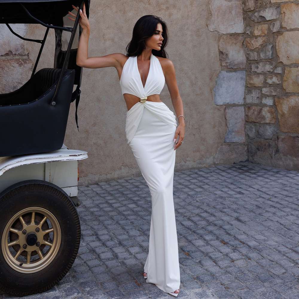 Cut-Out Maxi Dress with Ring Detail image 7