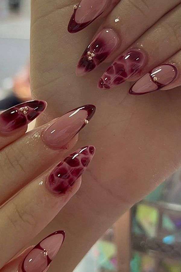 Marble Almond Nails image 0