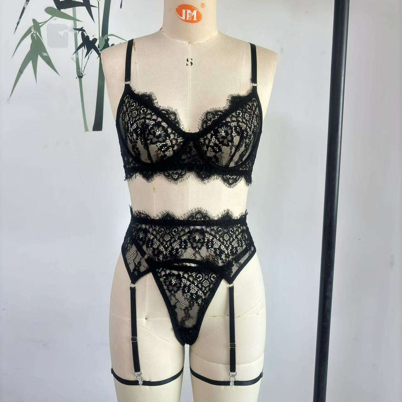 Lace Bra &amp; Thong Lingerie Set image 5