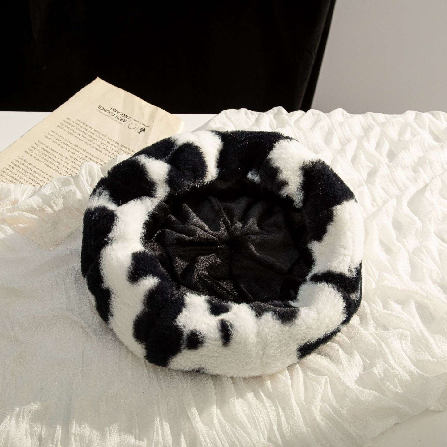 Winter Women Fashion Cow Plush Beret image 2