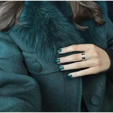 Elegant Coat with Faux Fur Collar image 5