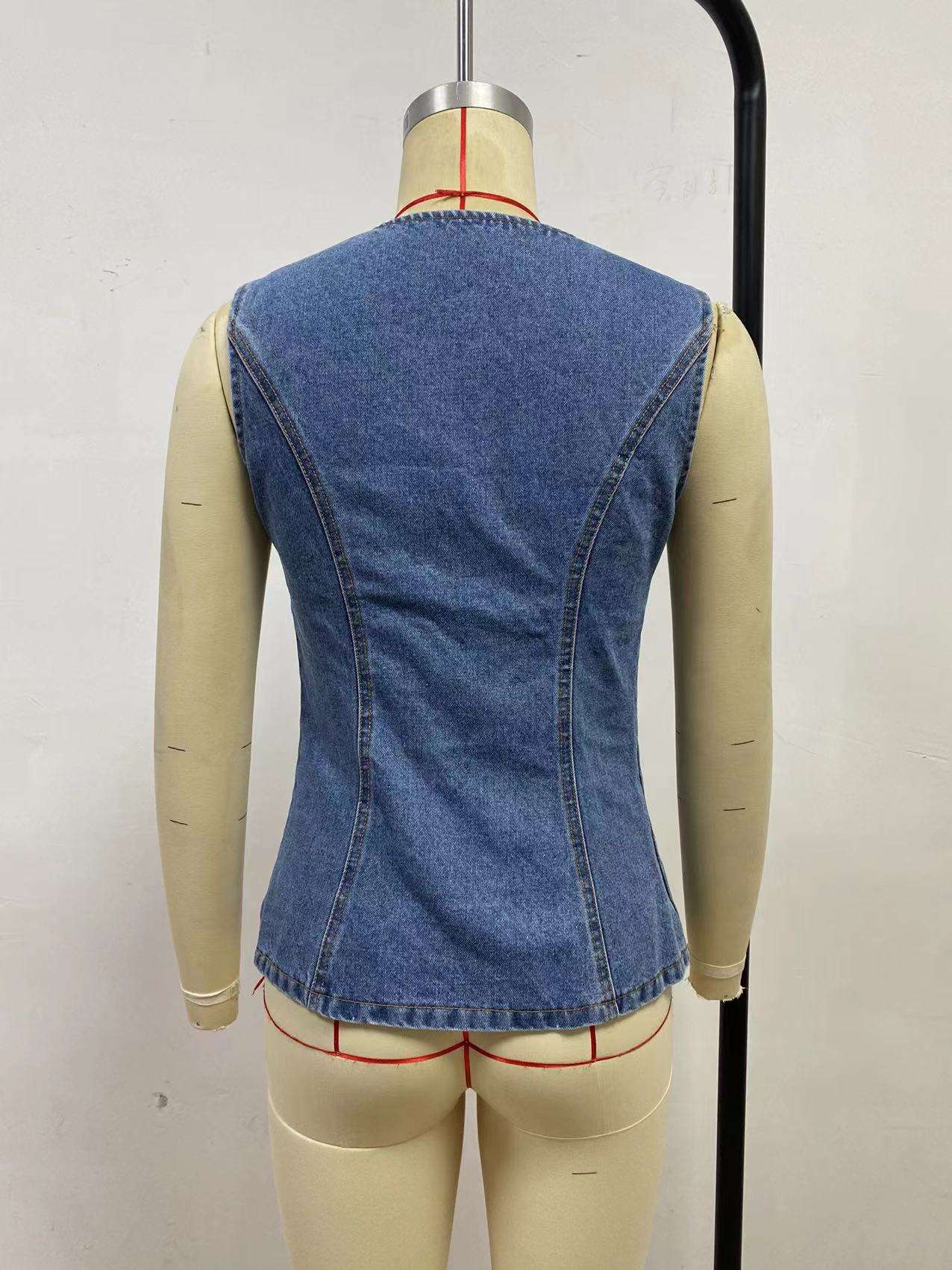 Asymmetric Button-Up Tank Top image 4