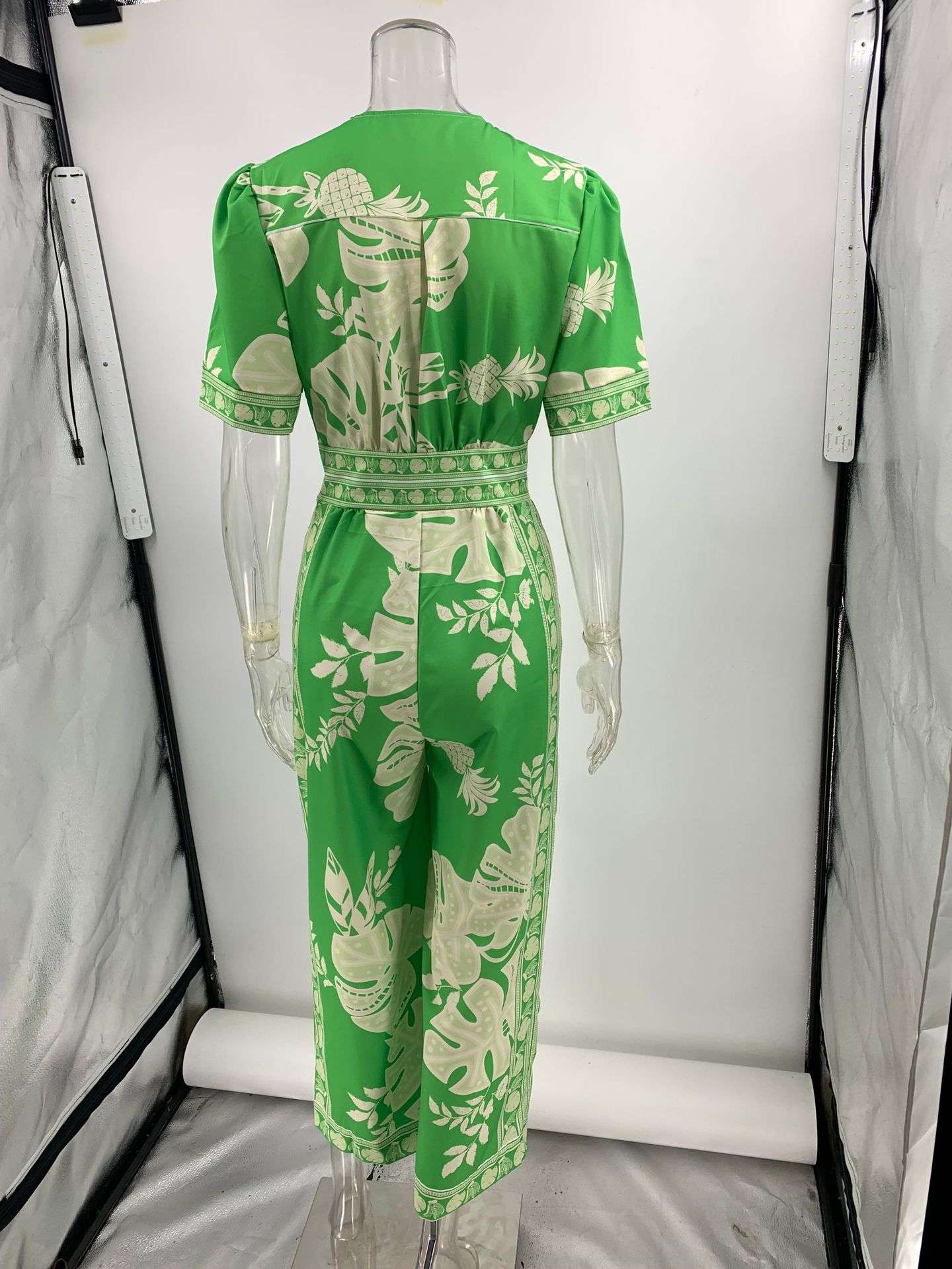Tropical Plunge Jumpsuit with Floral Print image 2