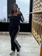 Stylish 3 Piece Athletic Tracksuit with Stripe Details - M, Black image