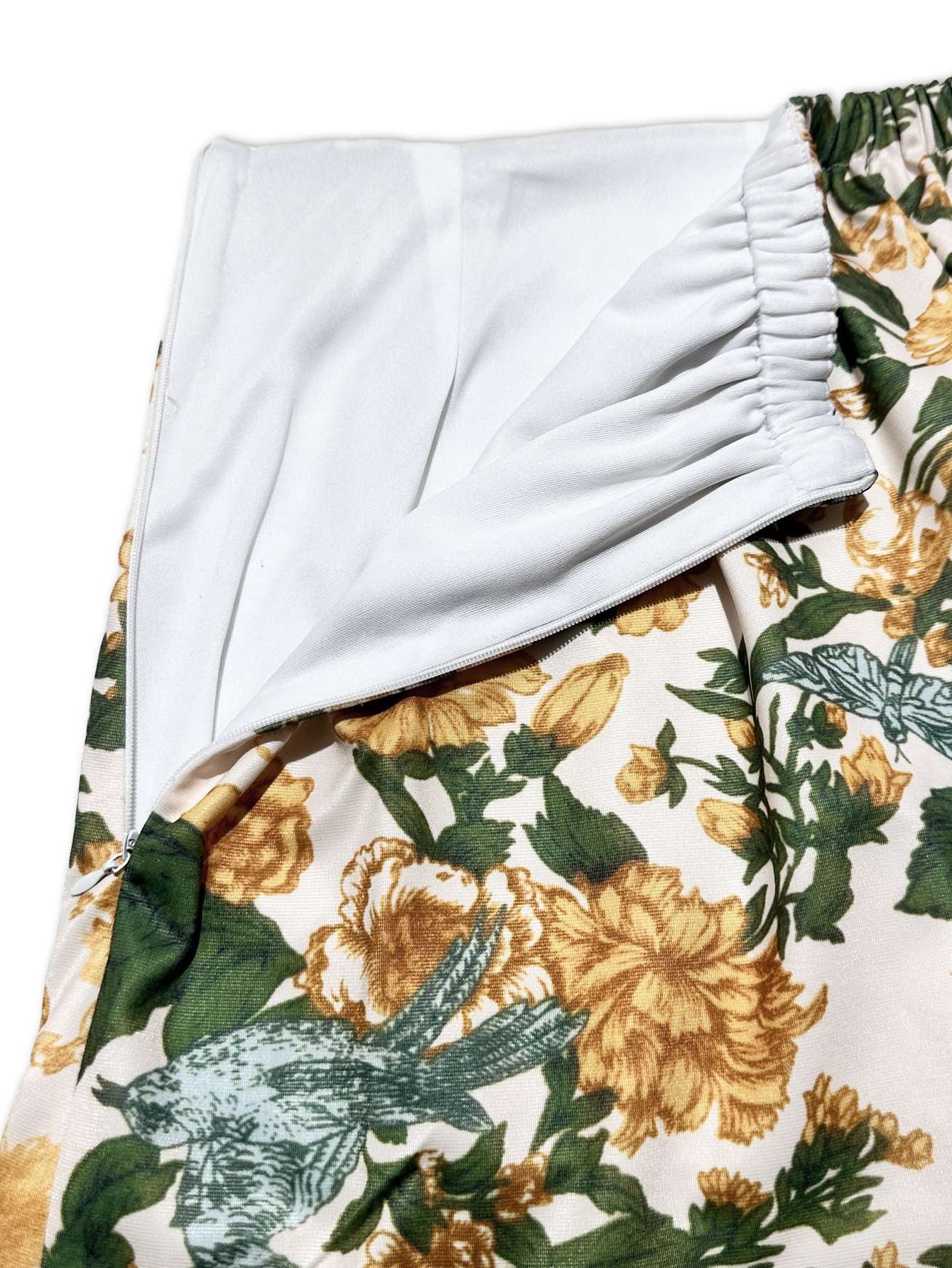 Floral Two-Piece Crop Top and Shorts Set image 4