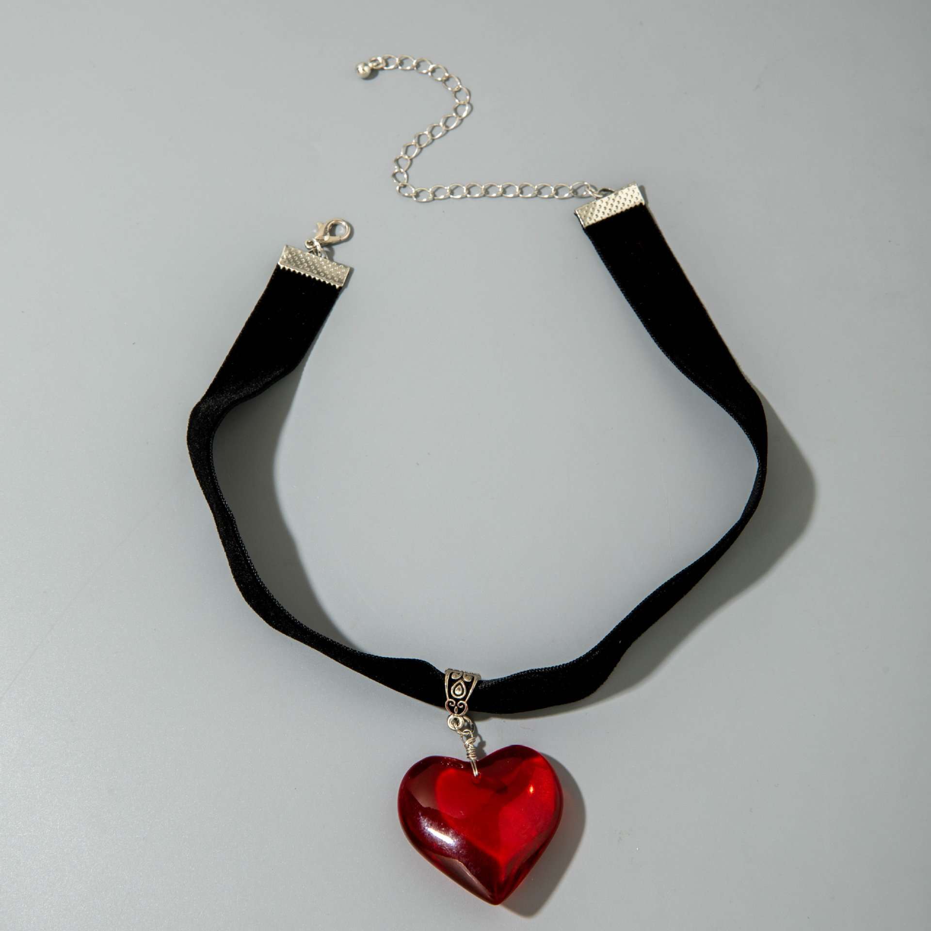 Eothic Choker with Heart Pendant image 2