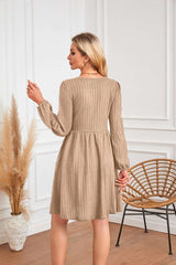 Long-sleeved Solid round neck Dress image 11