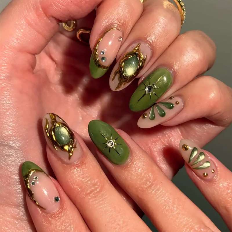 Green and Nude Nail Art - 8.5, Green image