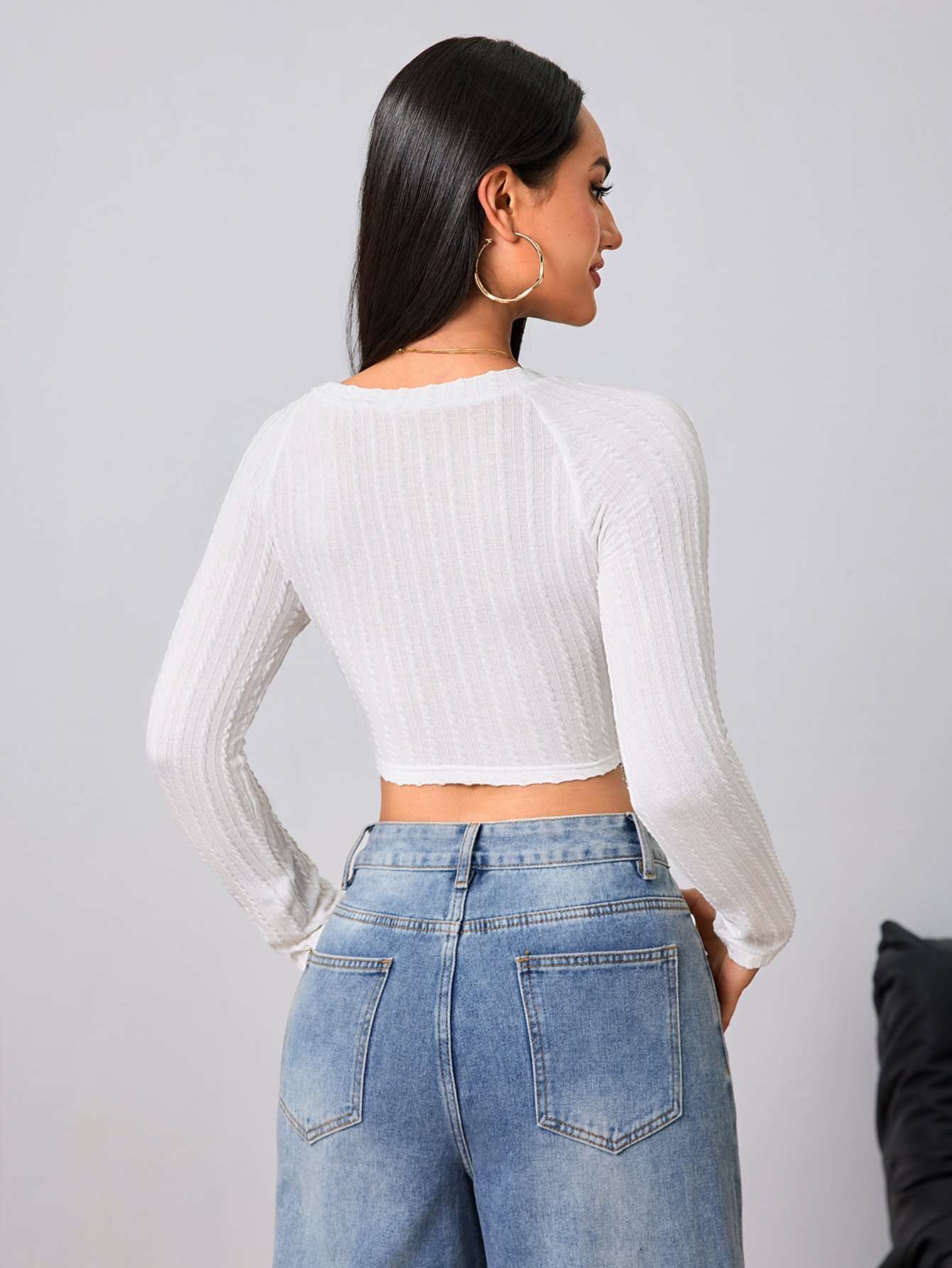 Crop Top T-shirt With Tassel Hem image 3
