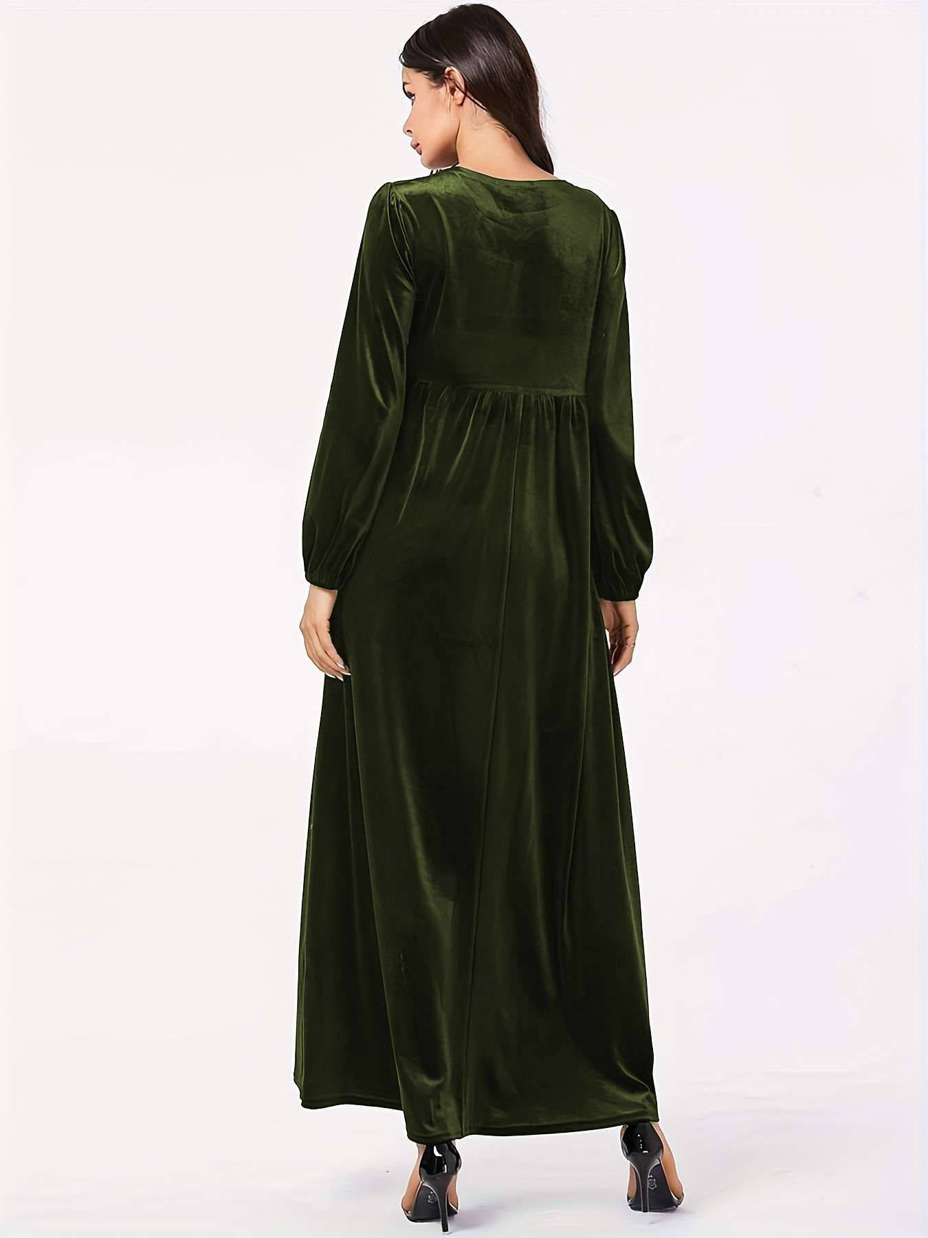 Maxi Dress with Puff Sleeves image 4
