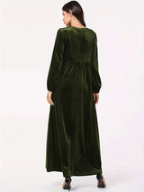 Maxi Dress with Puff Sleeves image 4