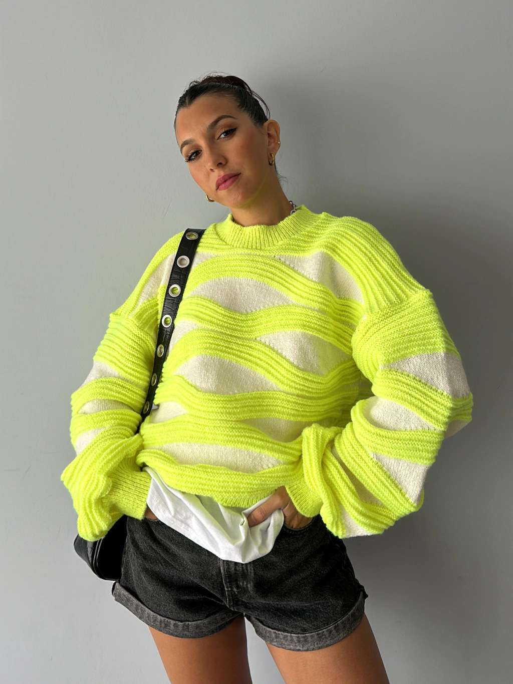Wave Striped Knitted Sweater - L, Multi Yellow image