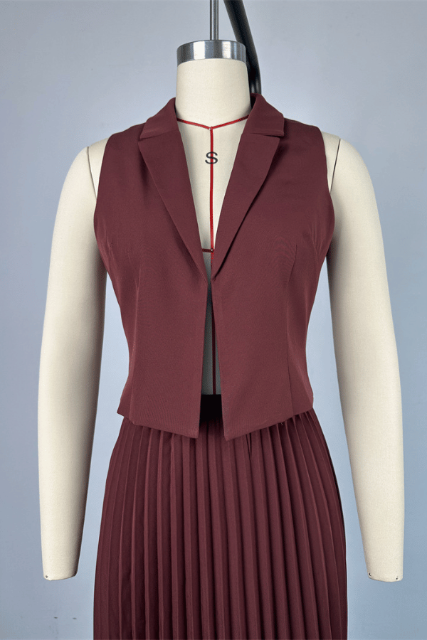 Chic Pleats Sleeveless Vest Set image 5