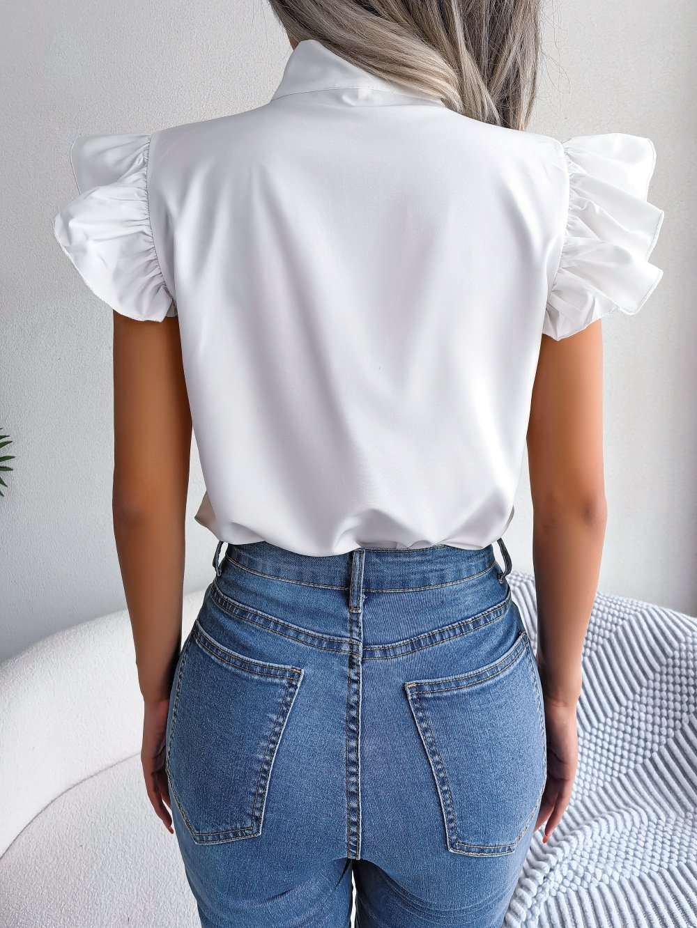 Ruffled Sleeve Bow Tie Blouse image 4
