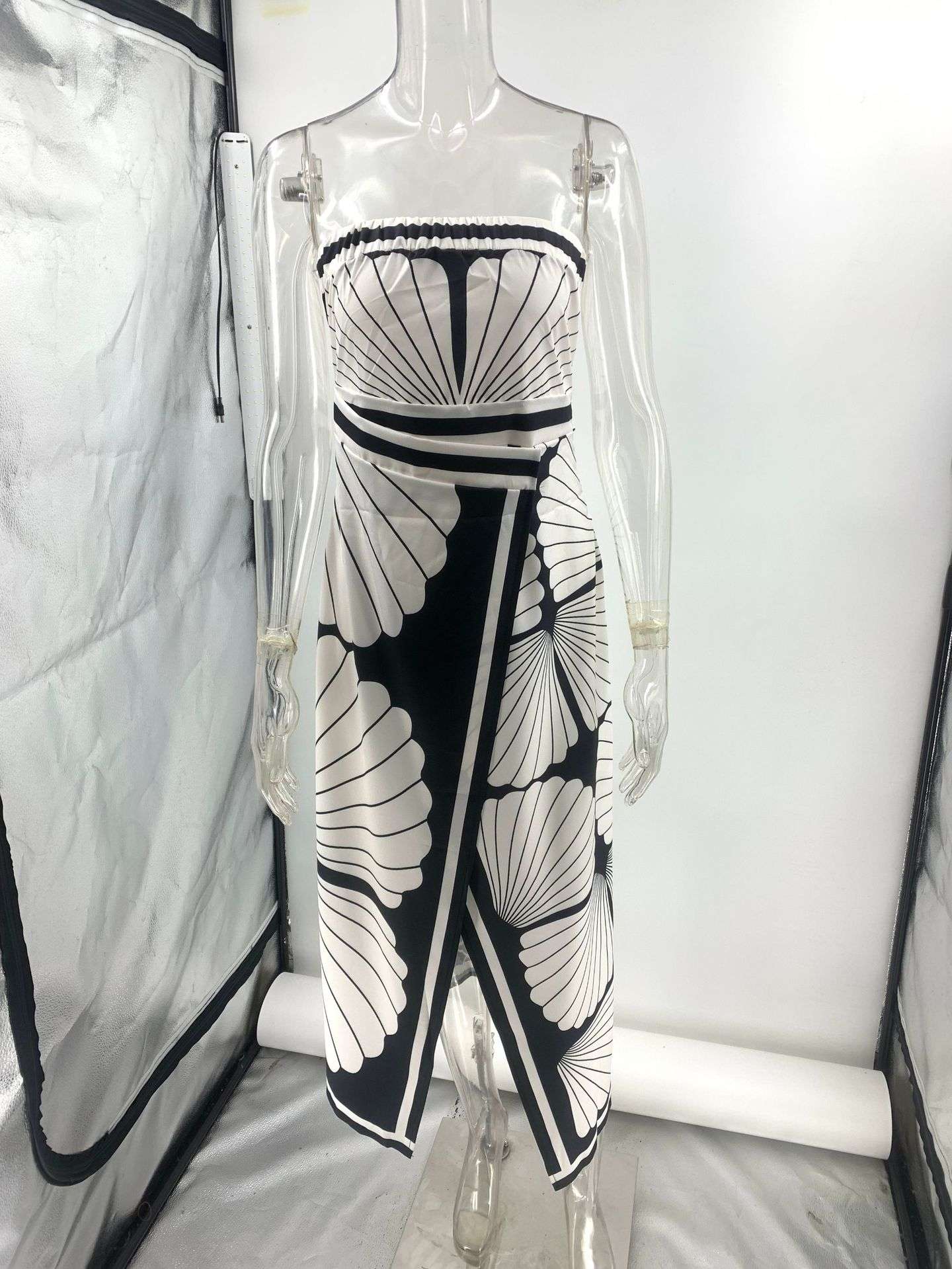 Butterfly Print Strapless Dress image 3