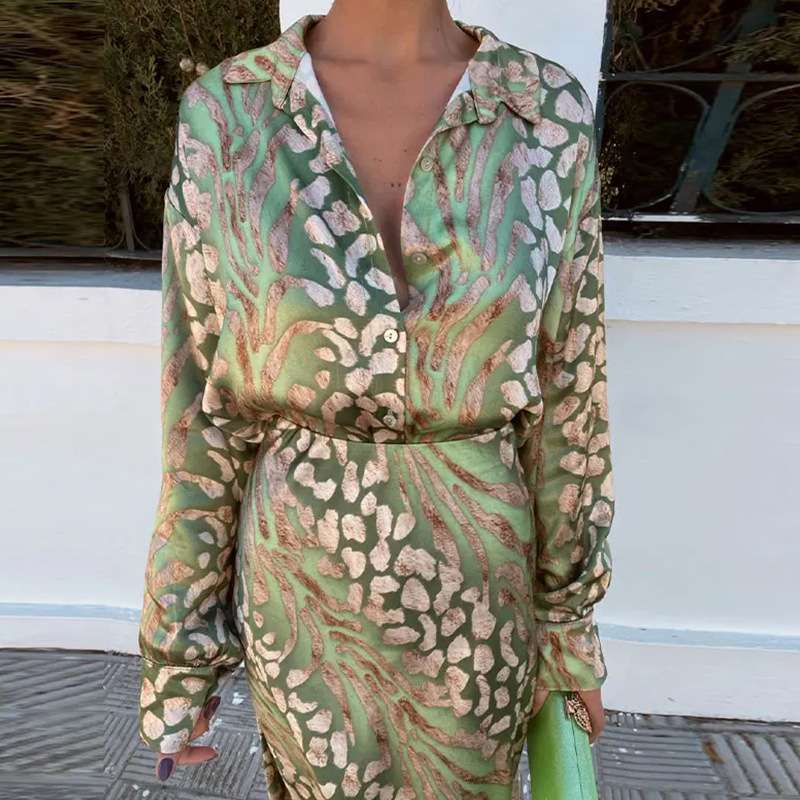 Animal Print Shirt and Skirt Set - M, Green image