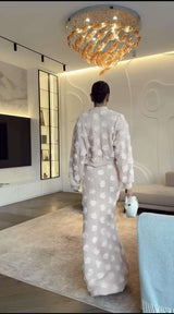 Elegant Textured 3D Floral Set image 2