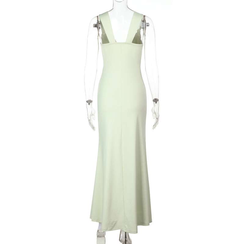 Elegant Green Evening Gown image 3