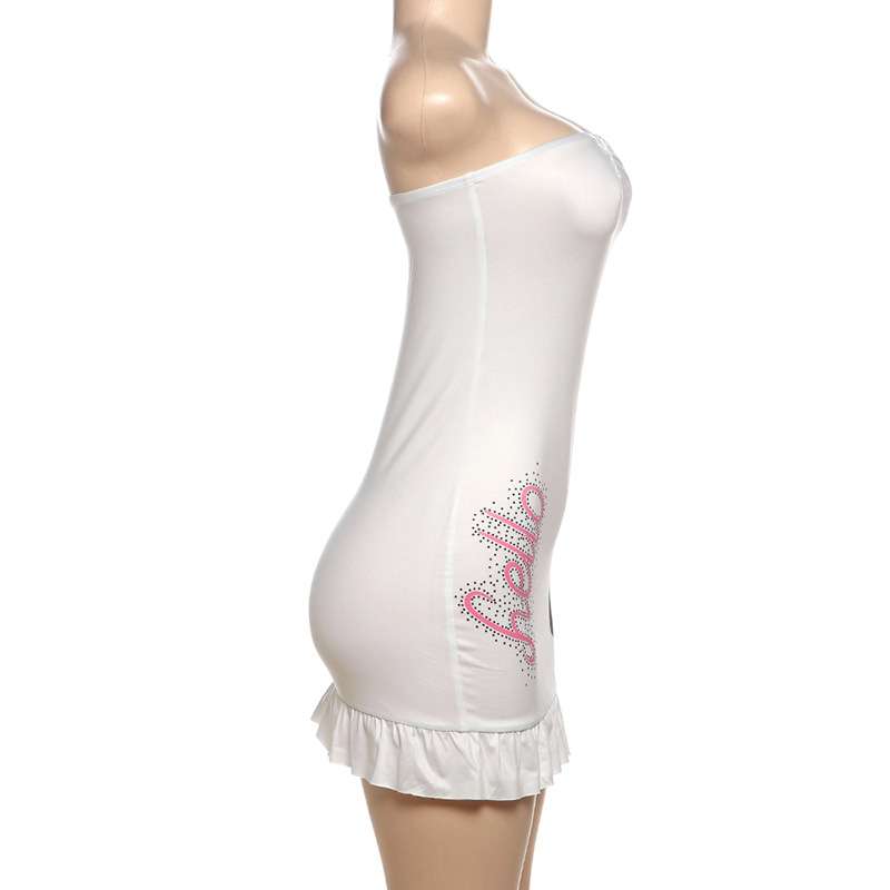 Strapless Dress with Heart Neckline image 4