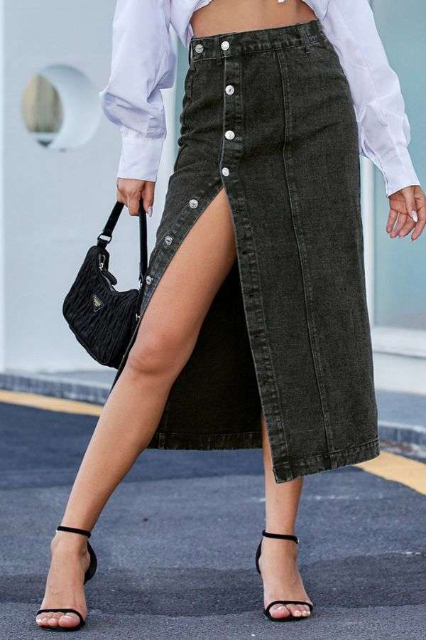 Midi Skirt with Buttoned Slit image 3