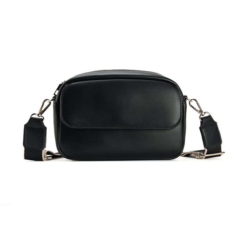 حقائب كروس بودي فاخرة من تصميم أشهر المصممين