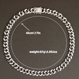 Luxurious Chain Necklace image 2