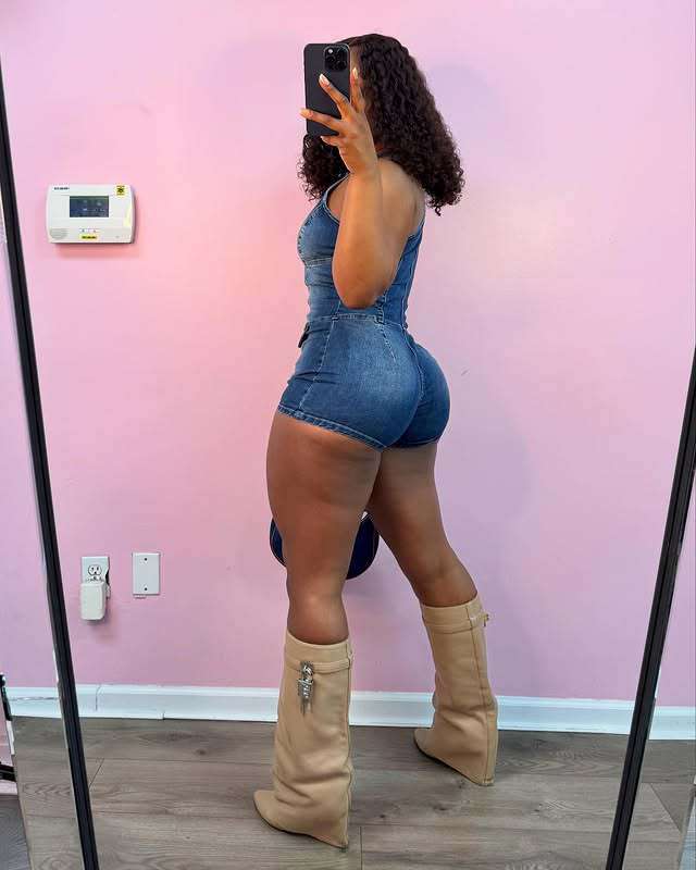 Sleeveless Jumpsuit with Front Zipper image 2