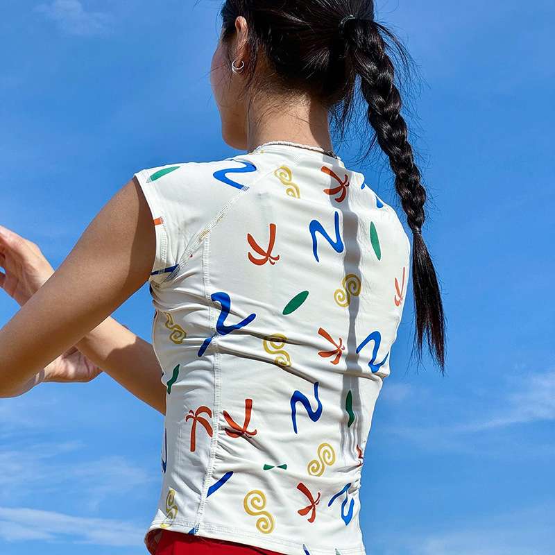 Stylish Summer Top with Abstract Colorful Print image 6