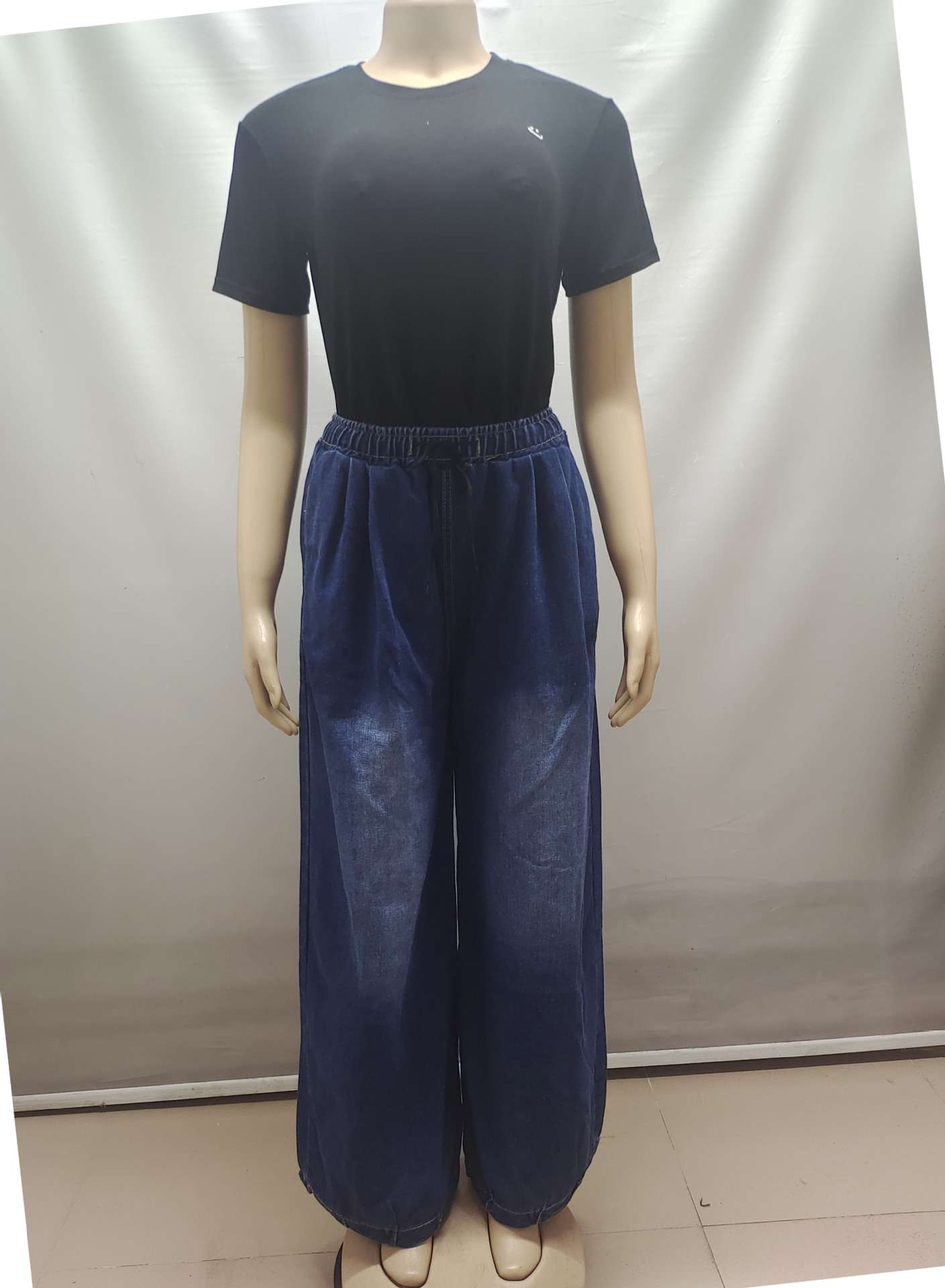Wide-Leg Pants with Elastic Waist image 5