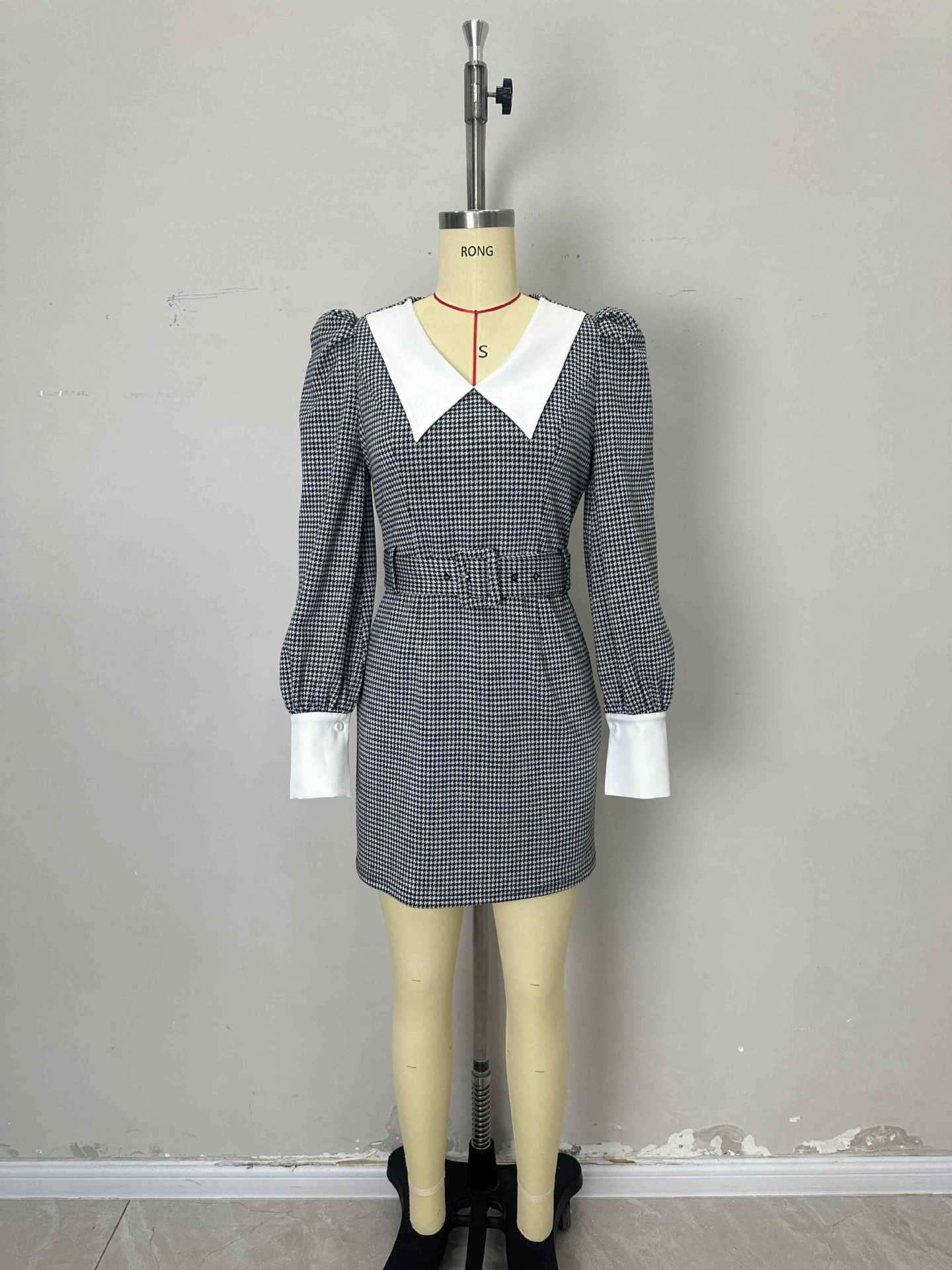Houndstooth Dress with Oversized Collar image 4