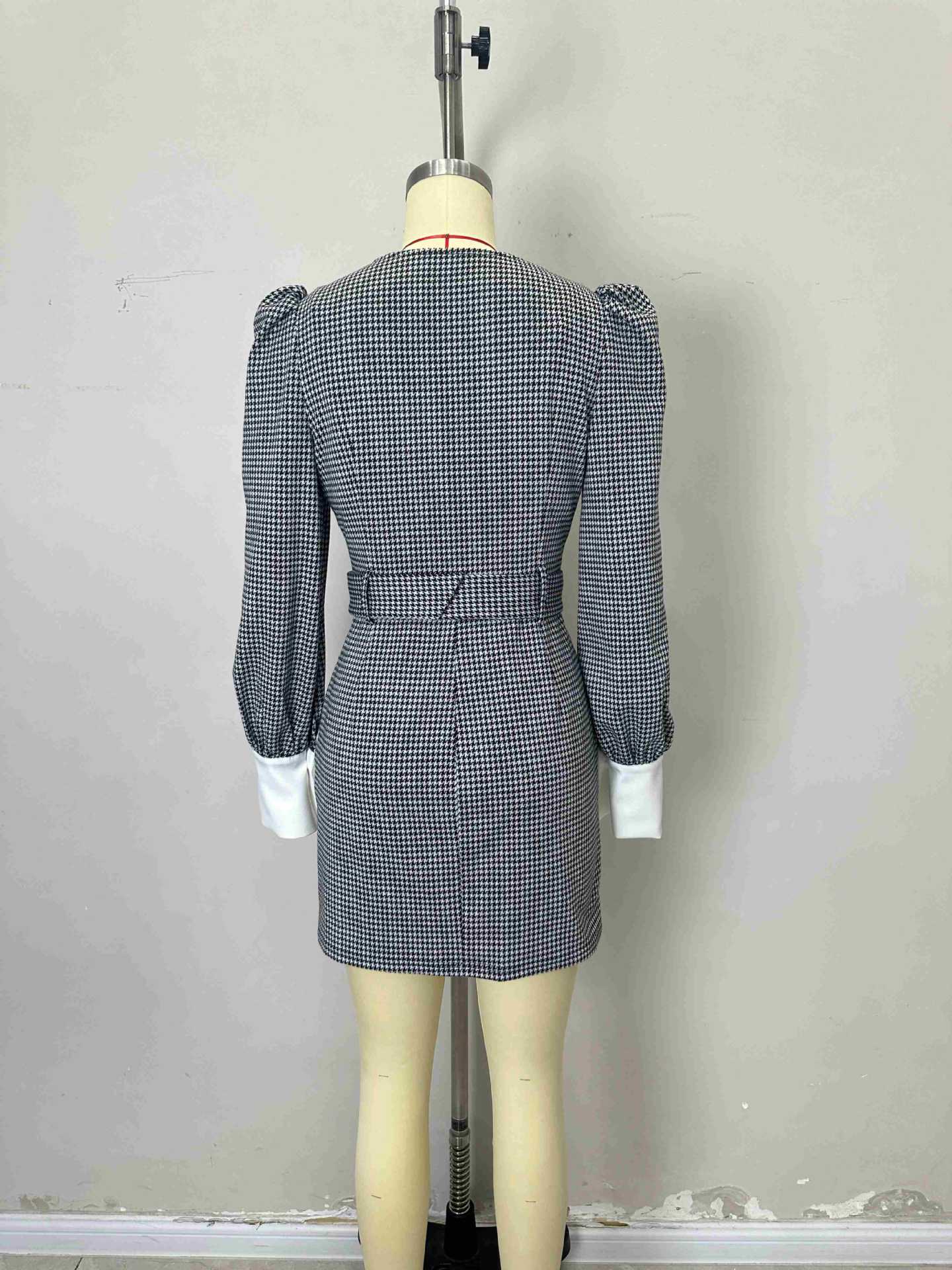 Houndstooth Dress with Oversized Collar image 3