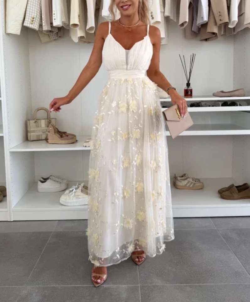 Floral Embroidered Maxi Dress - M, White image