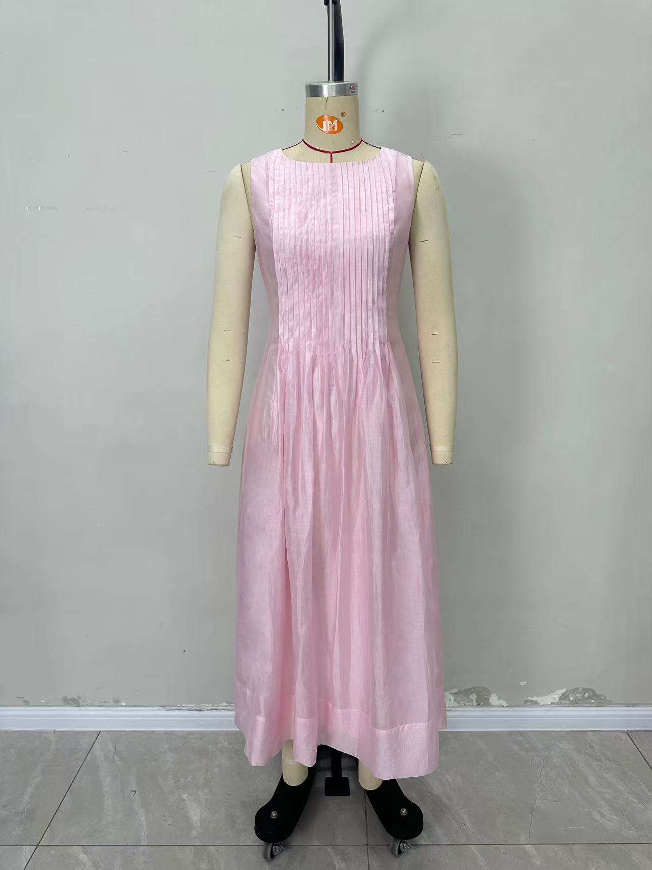 Pleated Midi Dress image 7