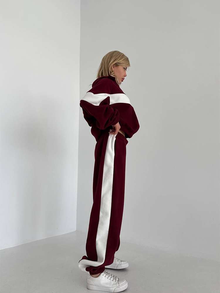 Stylish Athletic Tracksuit Set image 6