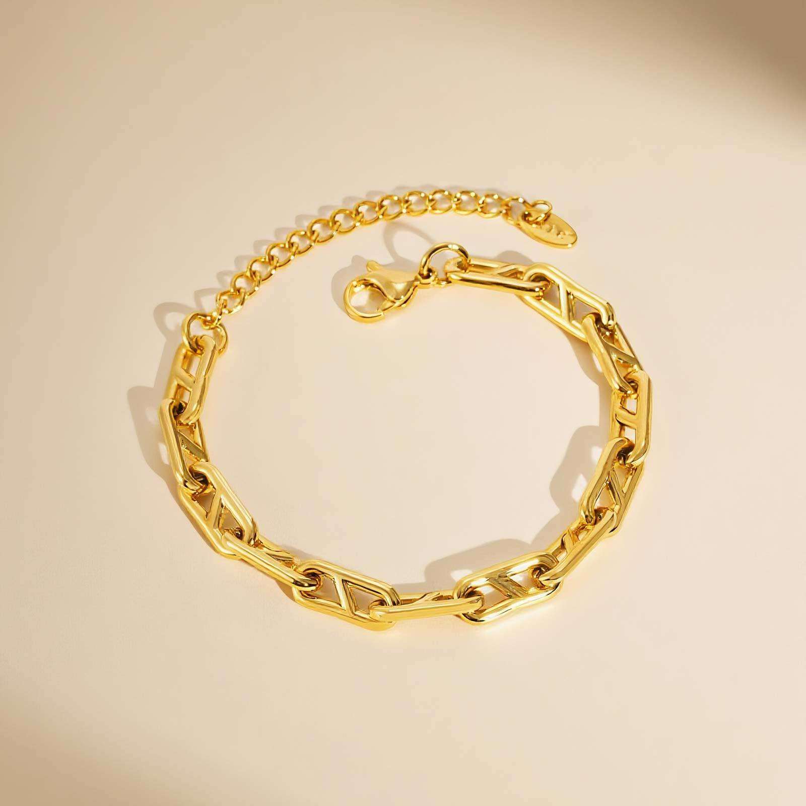 Elegant Gold Chain Link Bracelet image 1
