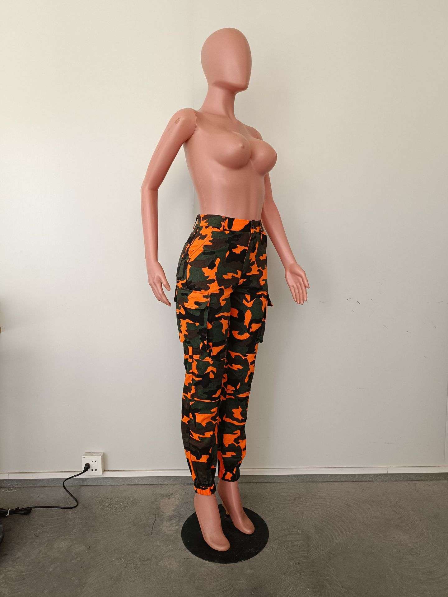 Camo Print Flap Pocket Cargo Pants image 7