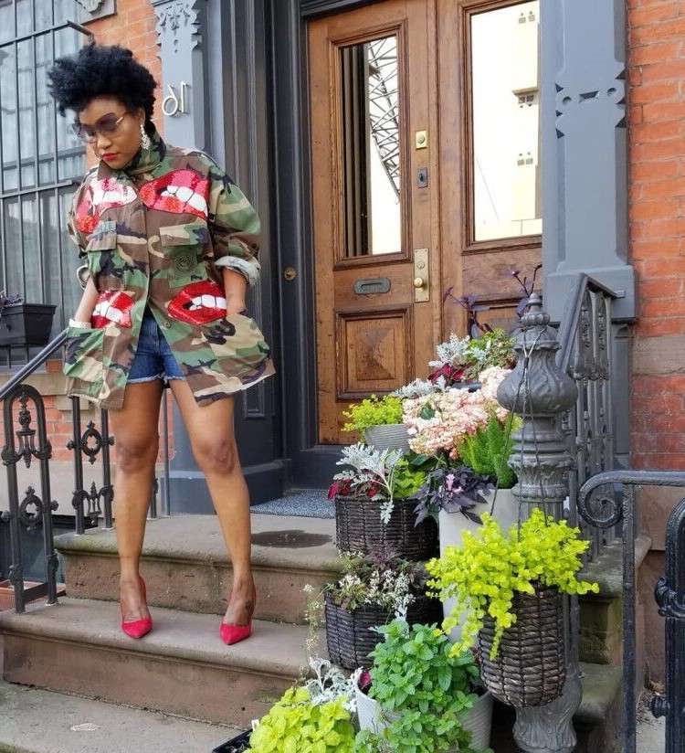 Fashion Lip Print Camo Jacket image 3