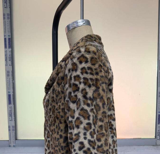 Leopard Print Faux Fur Button-Up Jacket image 5