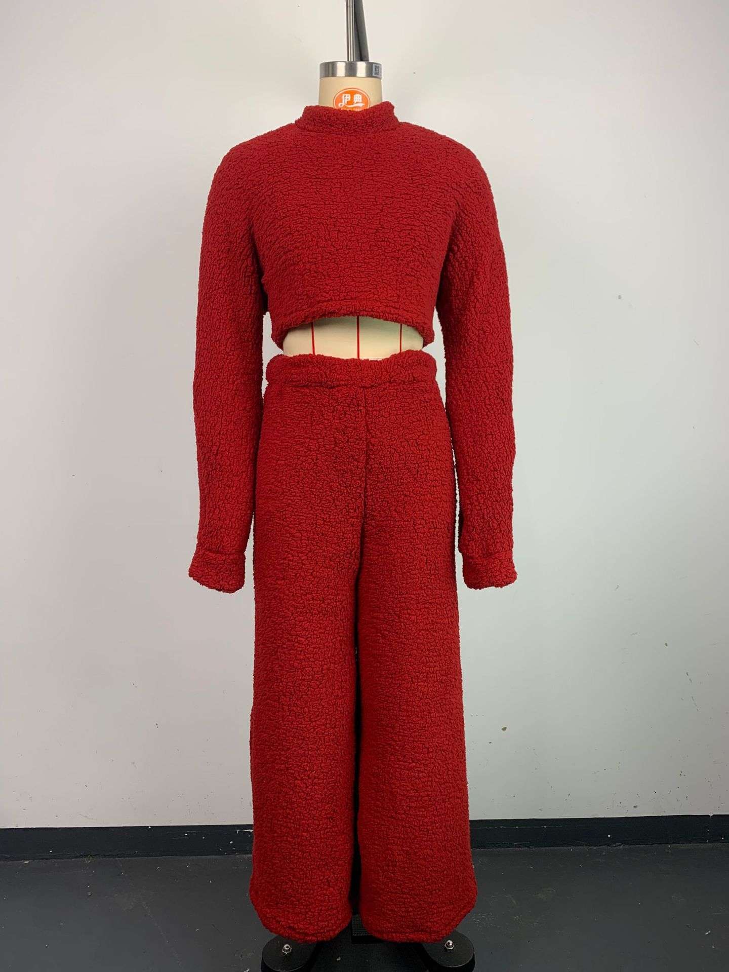 Cropped Top And Wide Leg Pants Lounge Set image 5